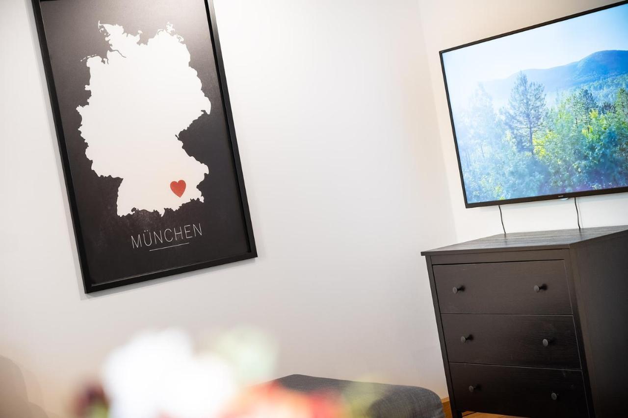 Marienplatz Apartment 2 Bedrooms Living Room Kitchen Munich Extérieur photo